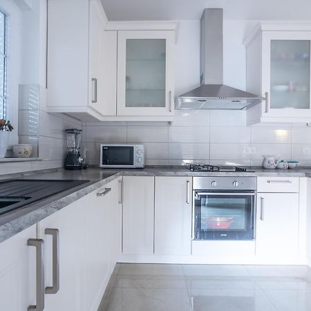 Apartments Sandrina Vrsi Eksteriør bilde